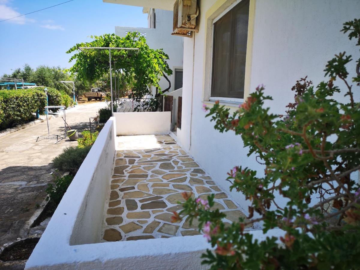 Kassandra Garden Residence Istro Exterior photo